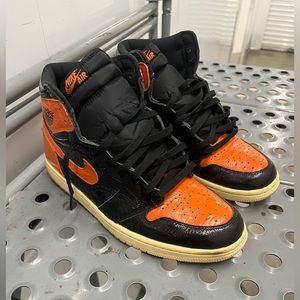 Retro 1 Shattered Backboard 3.0